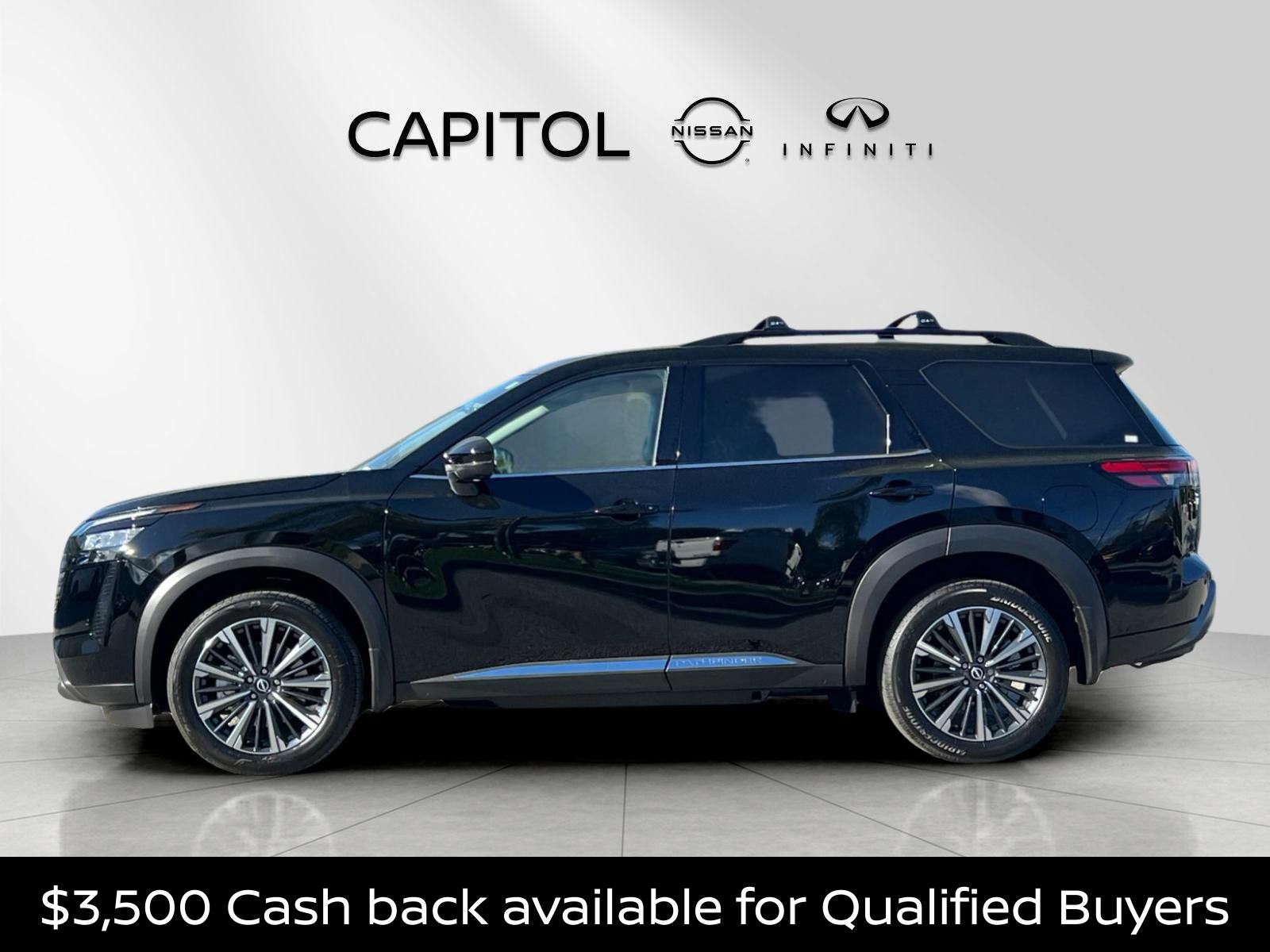 View vehicle photo 2