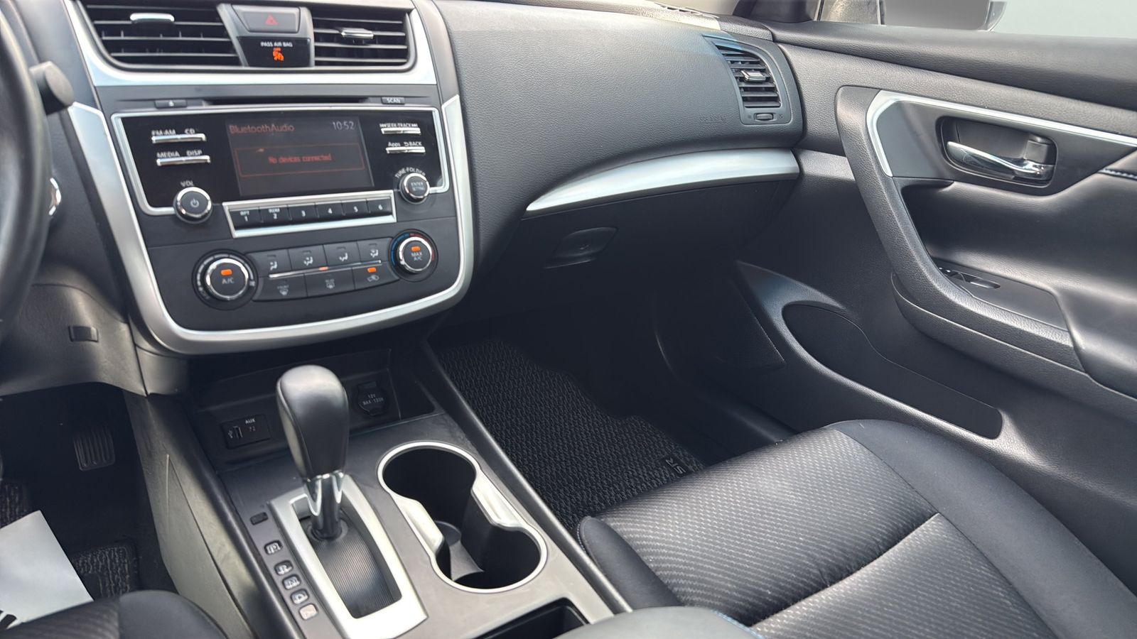 Used Car 2016 Nissan Altima  2.5 Sr For Sale Under $12,000 In Austin, Texas