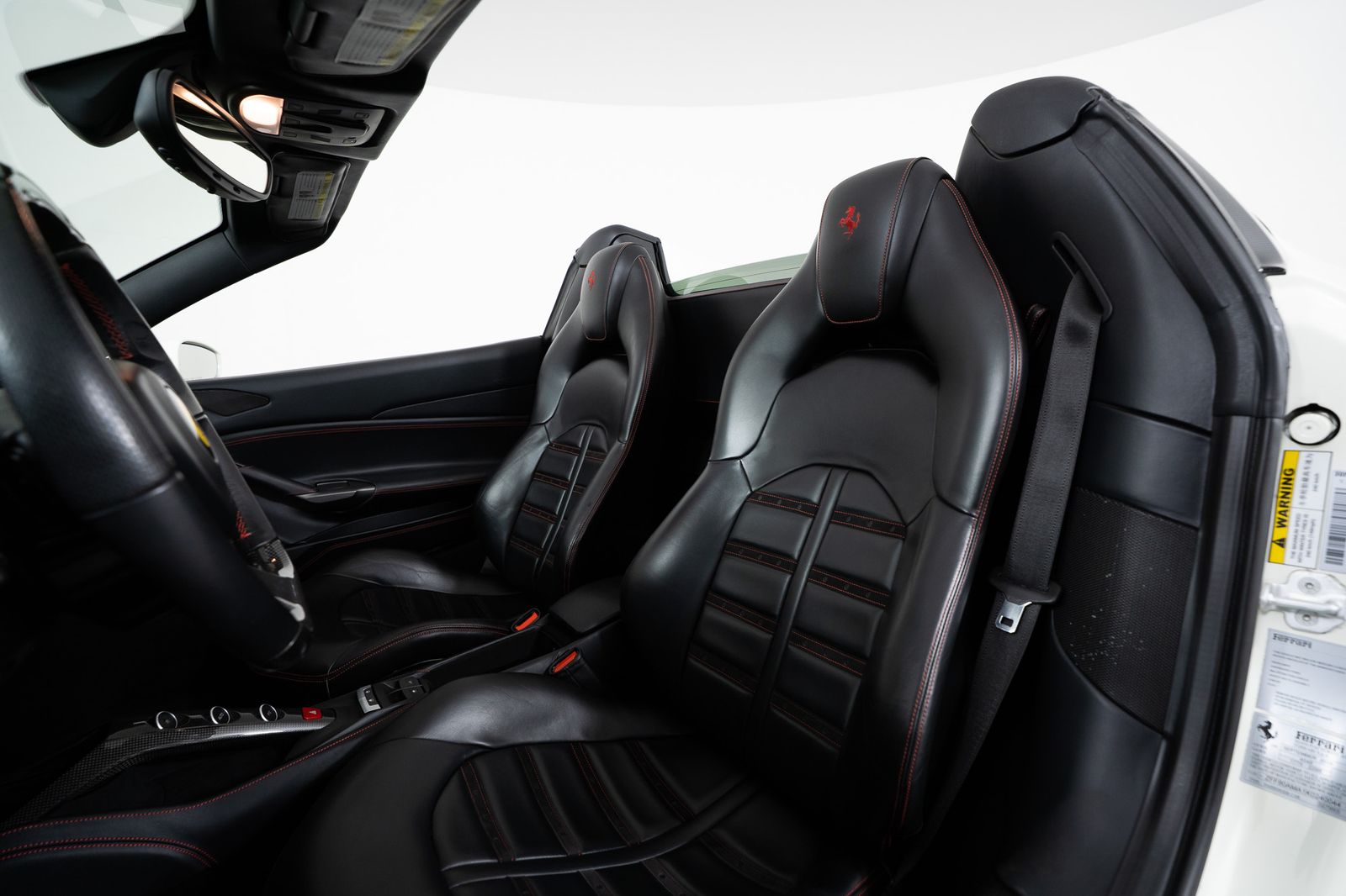 2019 Ferrari 488 Spider — full photo 28 of 43