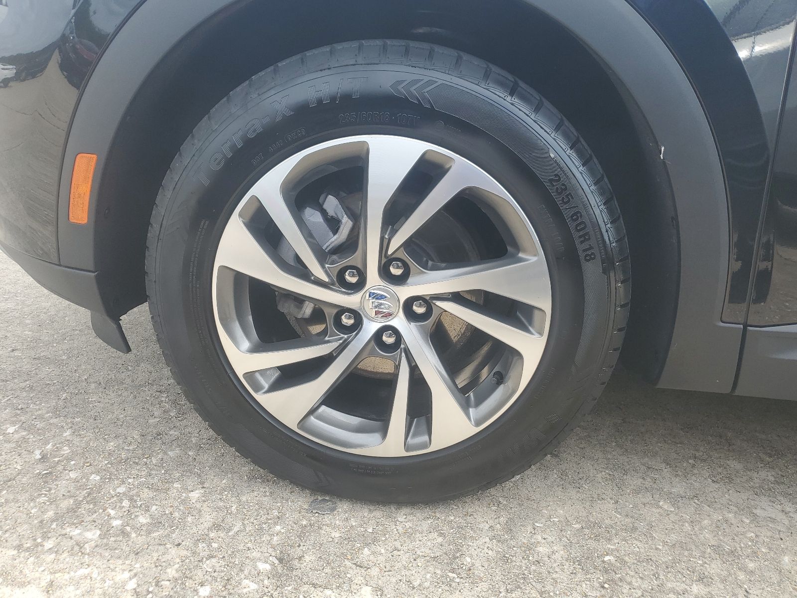 2023 Buick Envision Essence Black at Royal Nissan