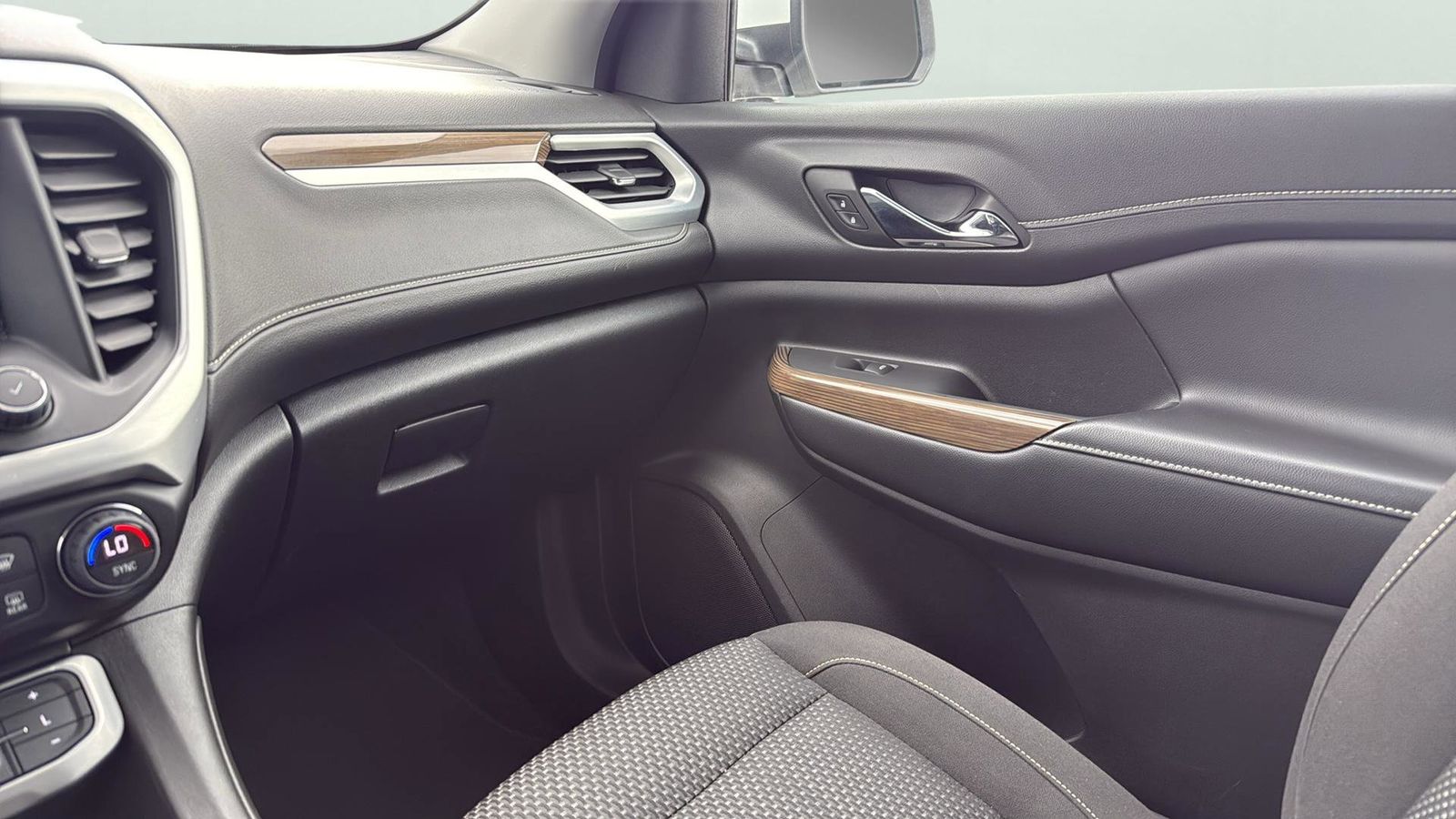 Used Car 2023 Gmc Acadia  Sle For Sale Under $25,000 In Austin, Texas