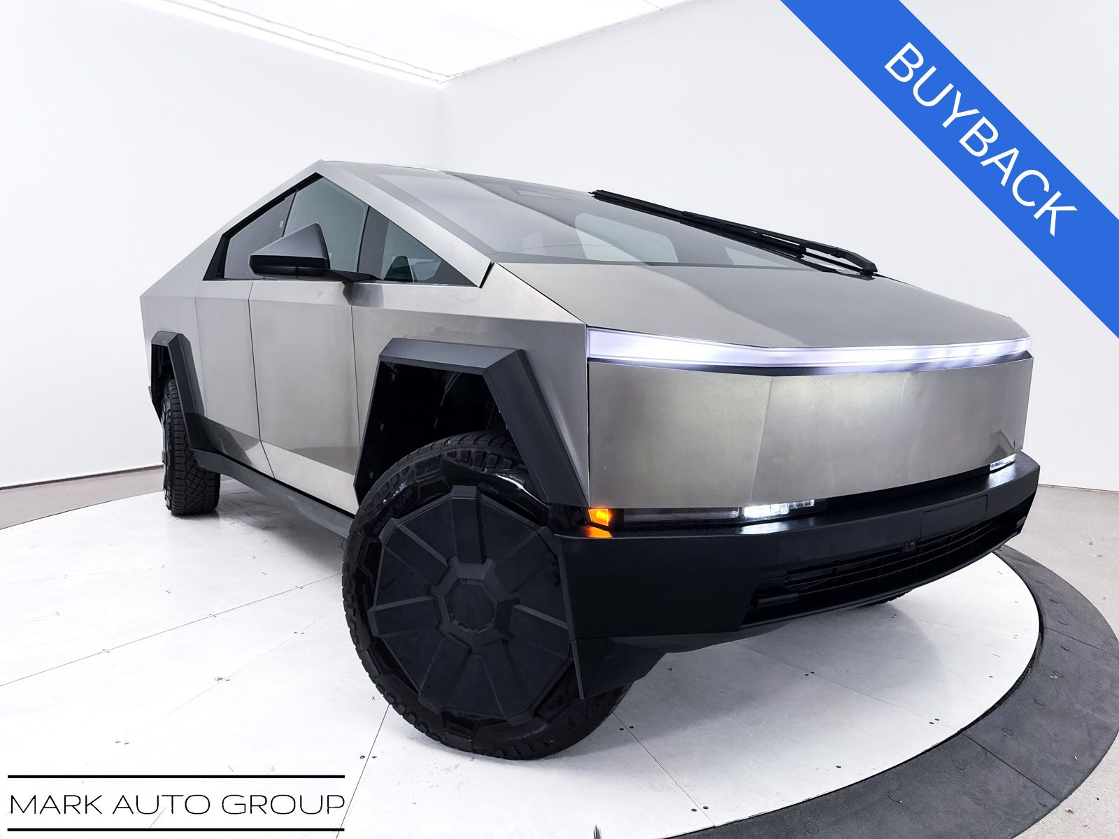 2024 Tesla Cybertruck 