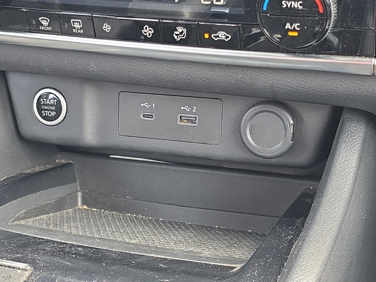 Used 2023 Gray Nissan SV image 21
