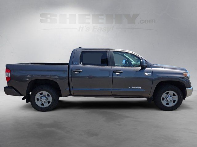Used 2020 Gray Toyota SR5 image 9