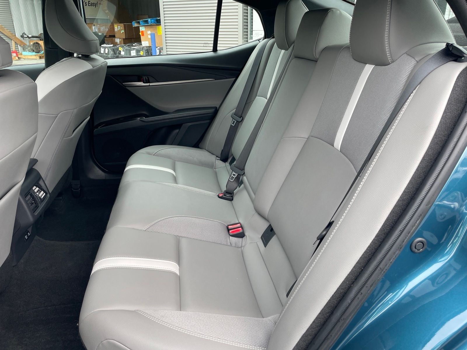 Used 2026 Ocean Toyota SE image 11