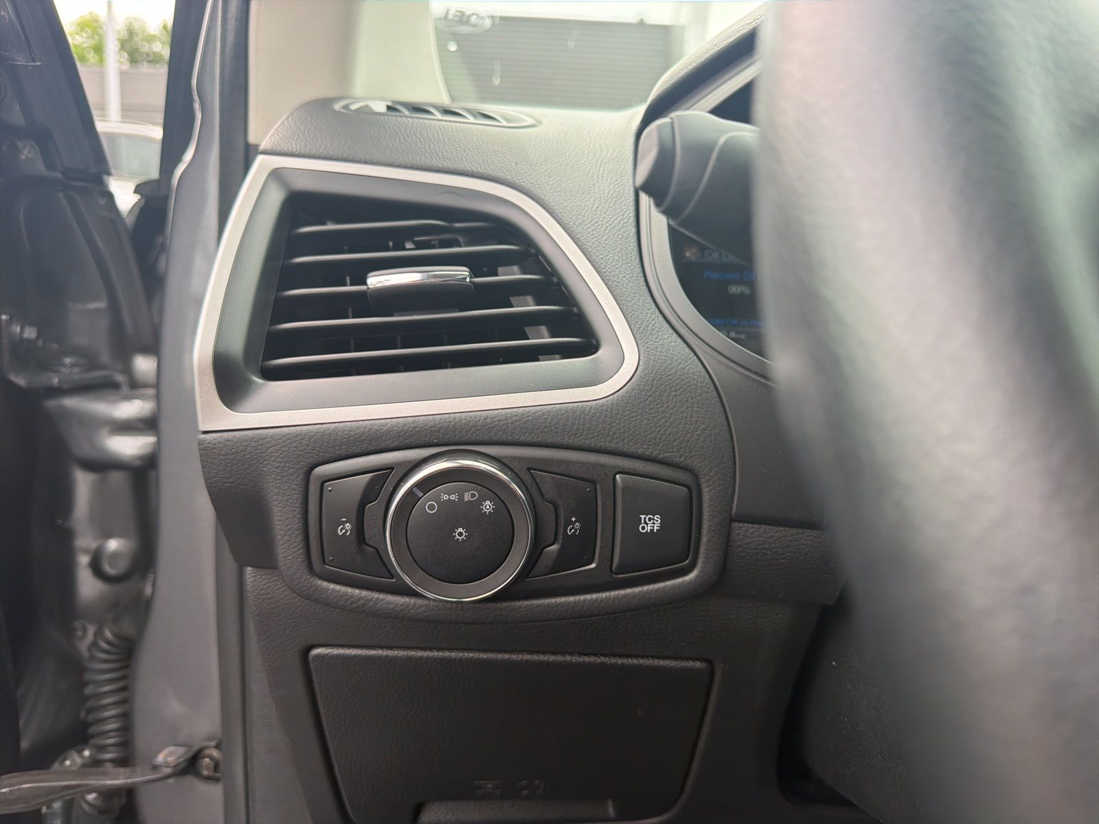 Certified Used 2024 Gray Metallic Ford SE image 23