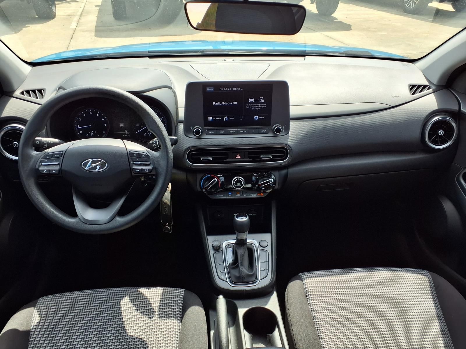 2022 Hyundai Kona SE Green at Big Star Buick GMC