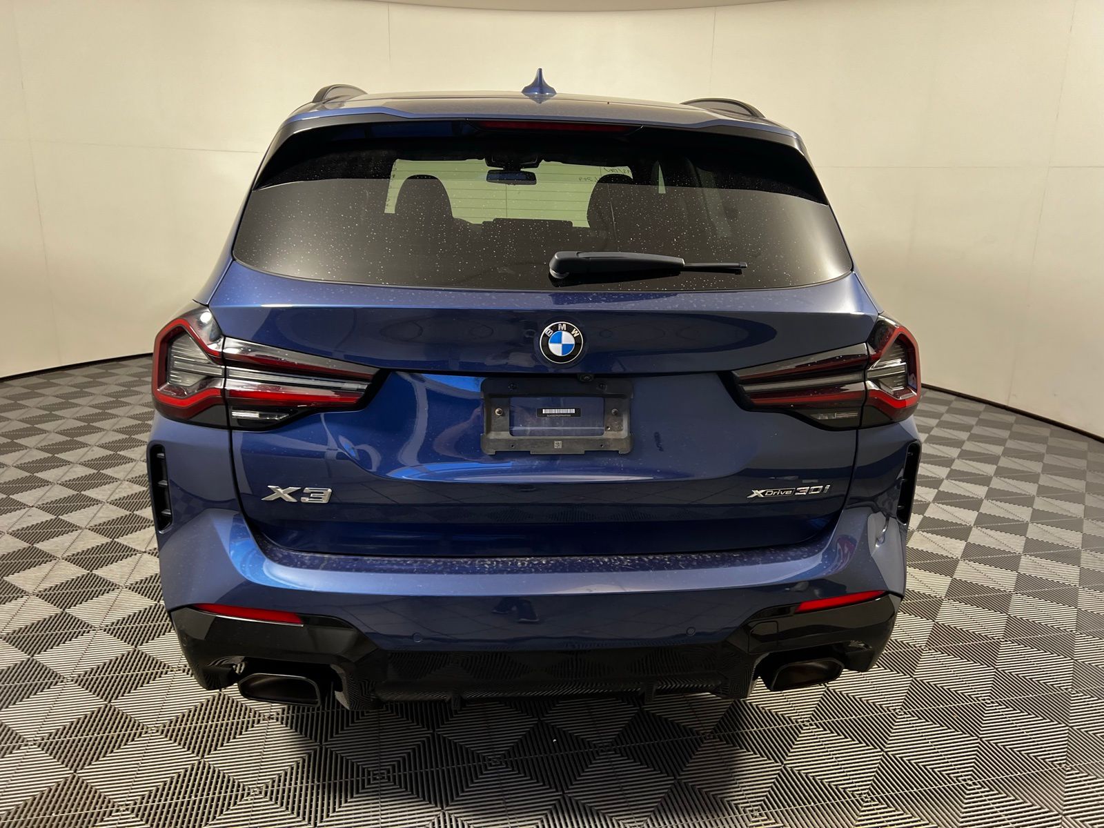 Thumbnail: 2023 BMW X3 - 6