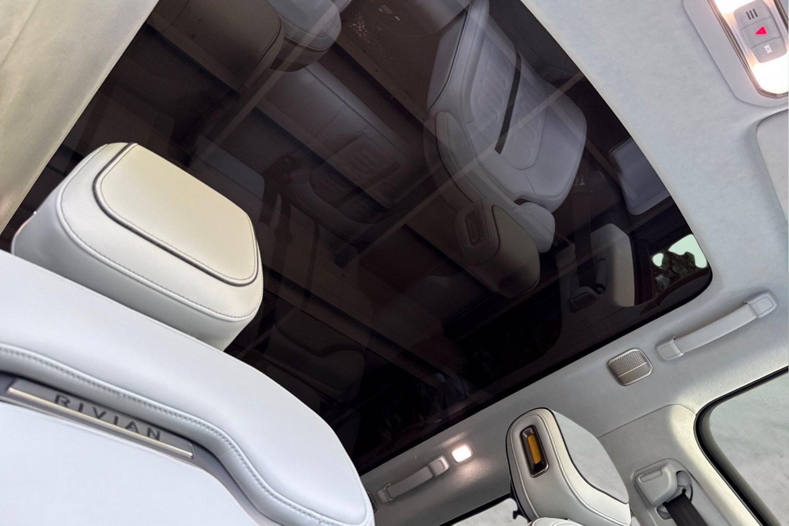 Used 2023 Rivian R1S SUV