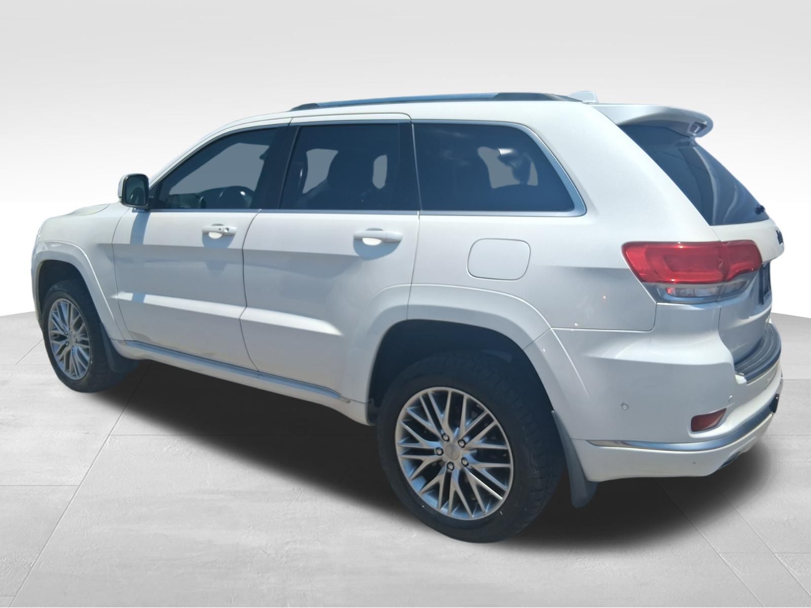 Used Car 2018 Jeep Grand Cherokee  Summit For Sale Under $20,000 In Austin, Texas