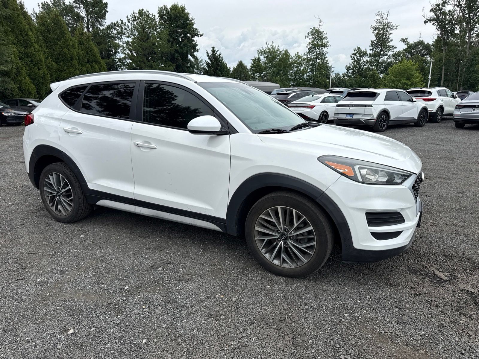 White Pearl 2019 Hyundai Tucson SUV / Crossover Front-Wheel Drive 6-Speed Automatic