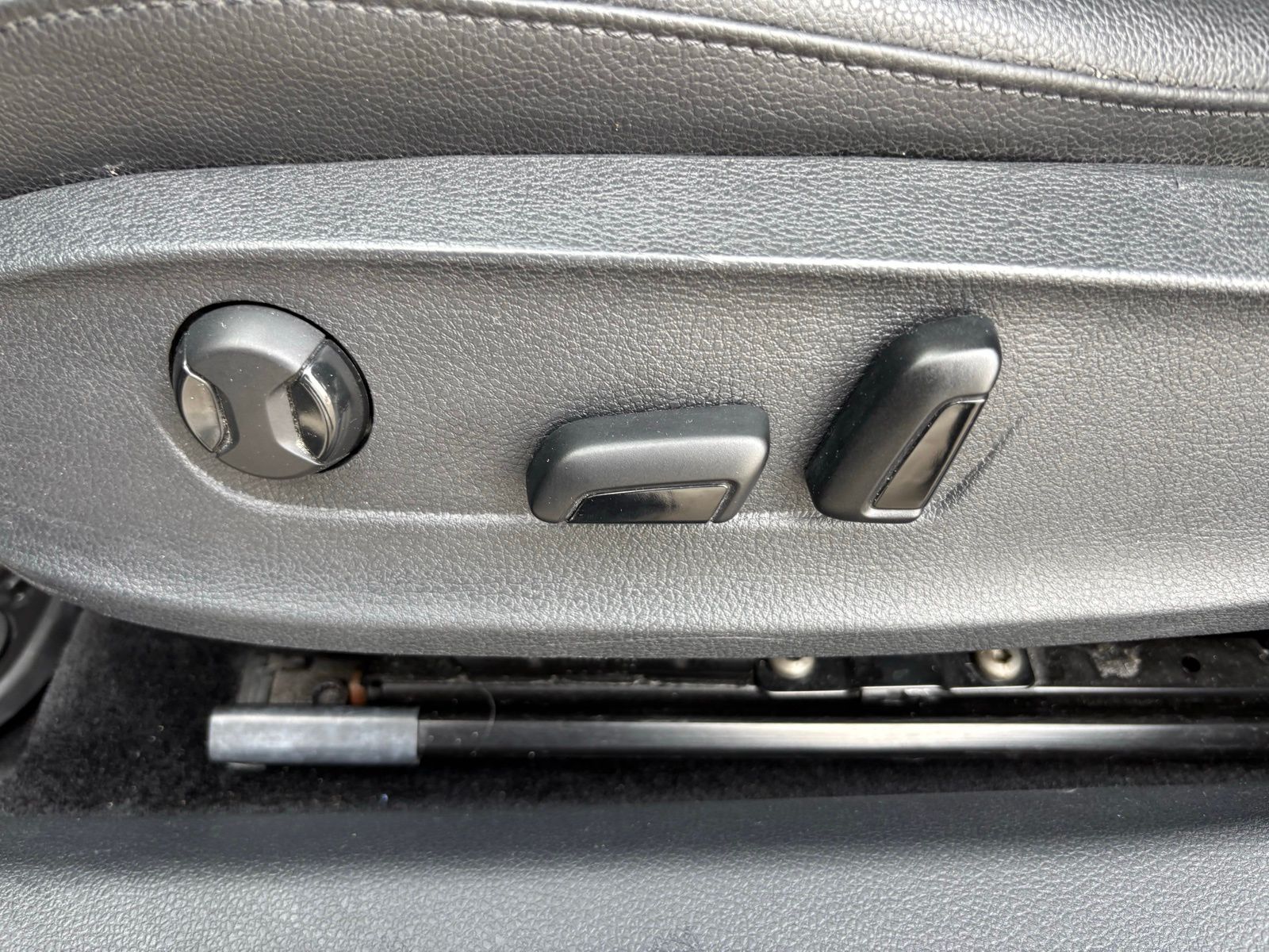 Used Car 2018 Volkswagen Passat  For Sale Under $15,000 In Austin, Texas