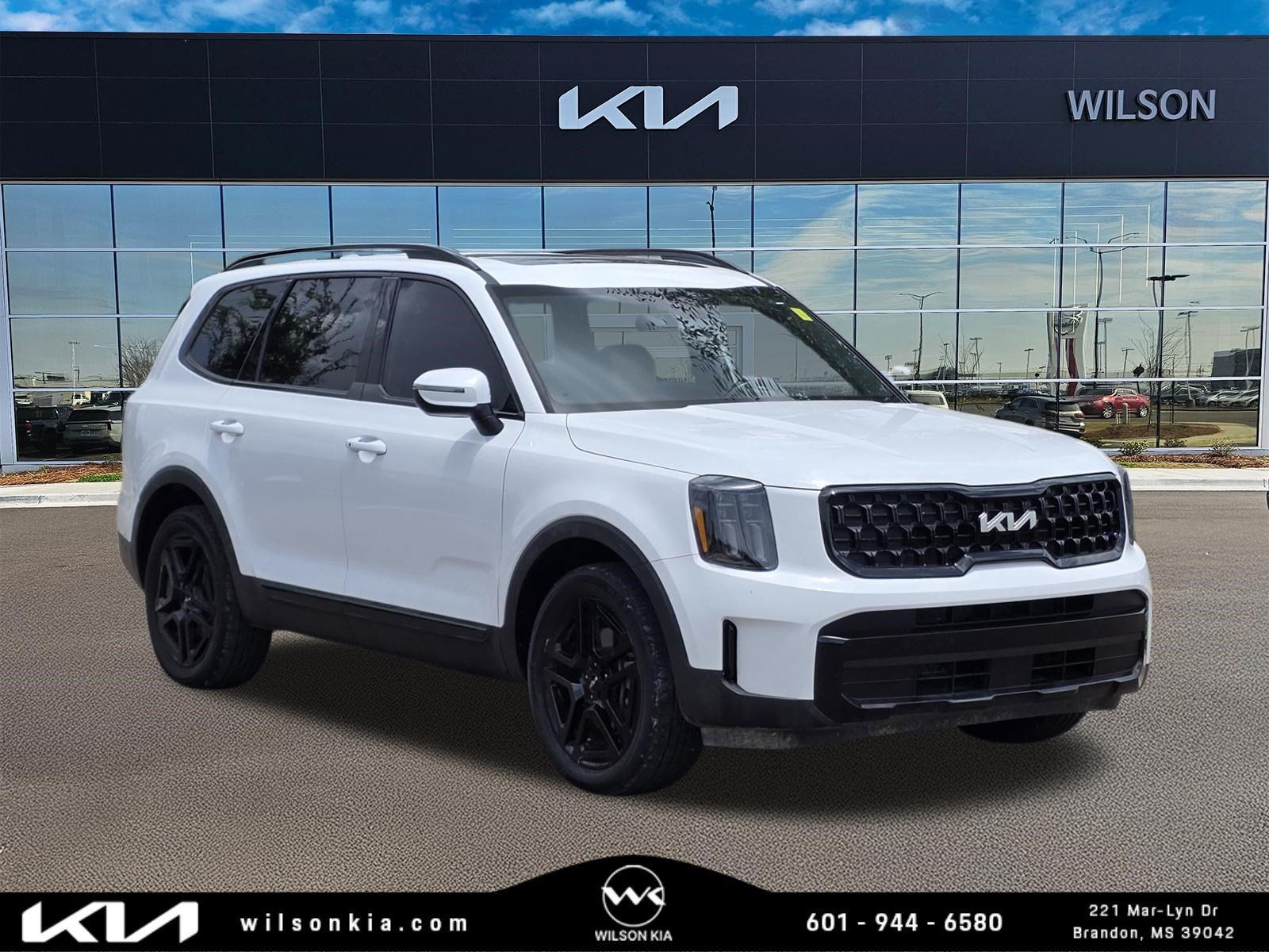 Glacial White Pearl 2024 Kia Telluride SUV / Crossover All-Wheel Drive 8-Speed Automatic