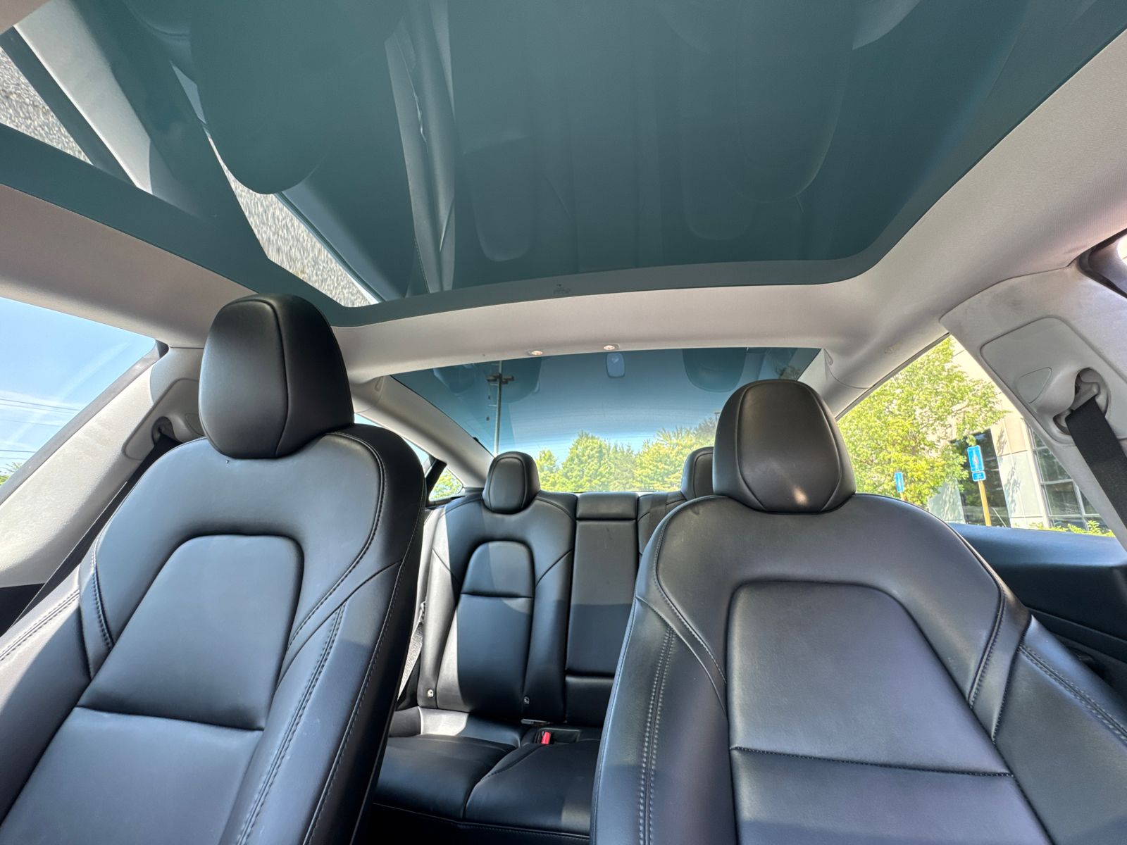 Used 2023 Pearl White Multi-Coat Tesla Base image 30