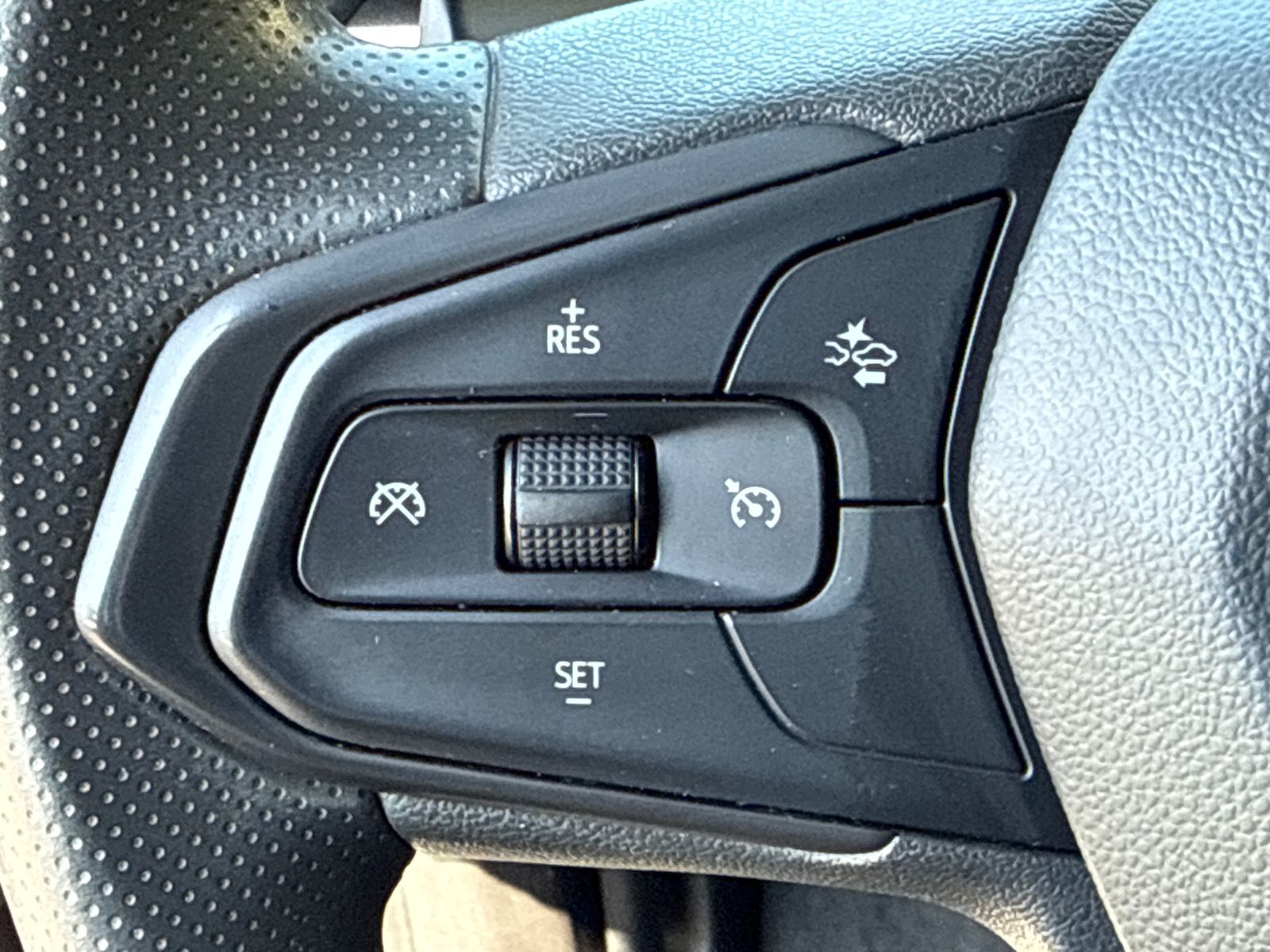 Used 2023 Black Chevrolet 1LT image 24