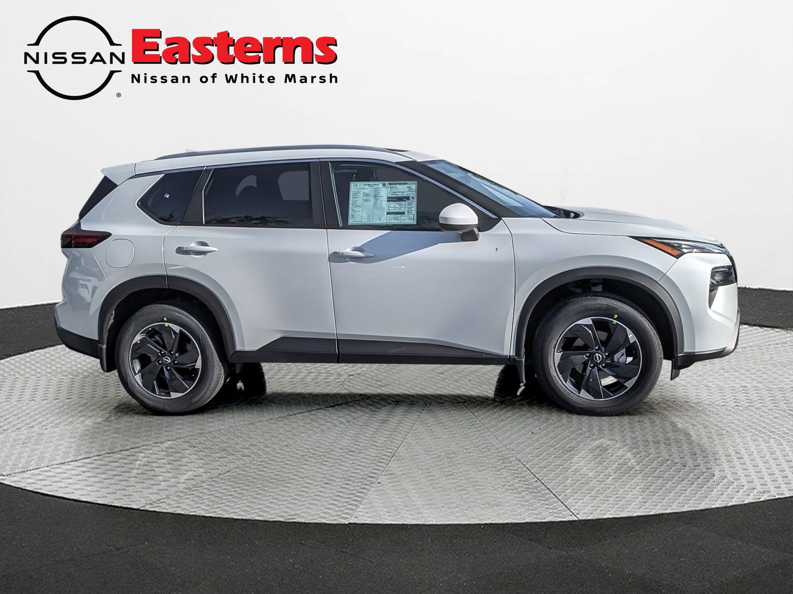 2026 Nissan Rogue SV photo 4