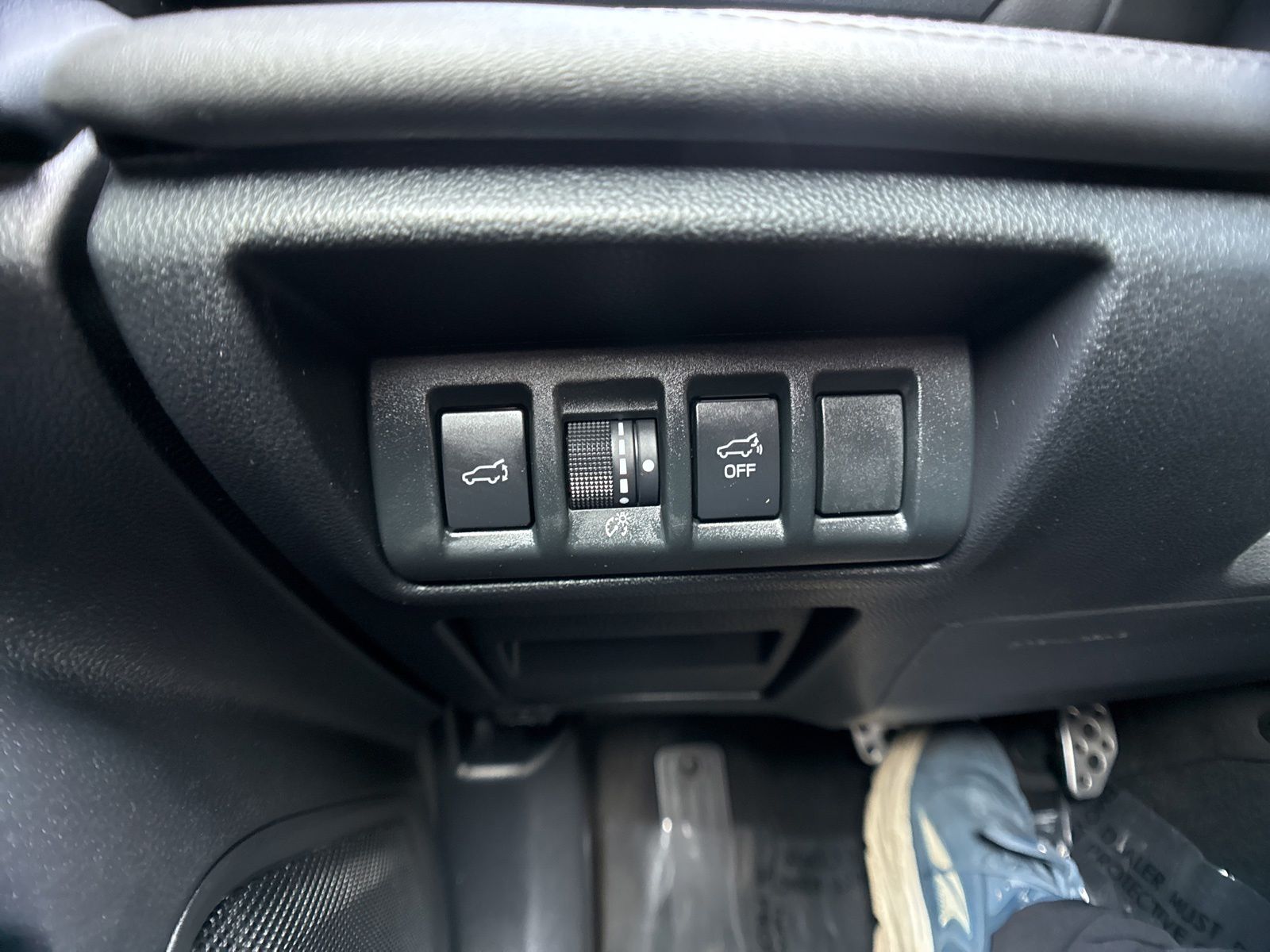 Used 2022 Silver Subaru Wilderness image 23