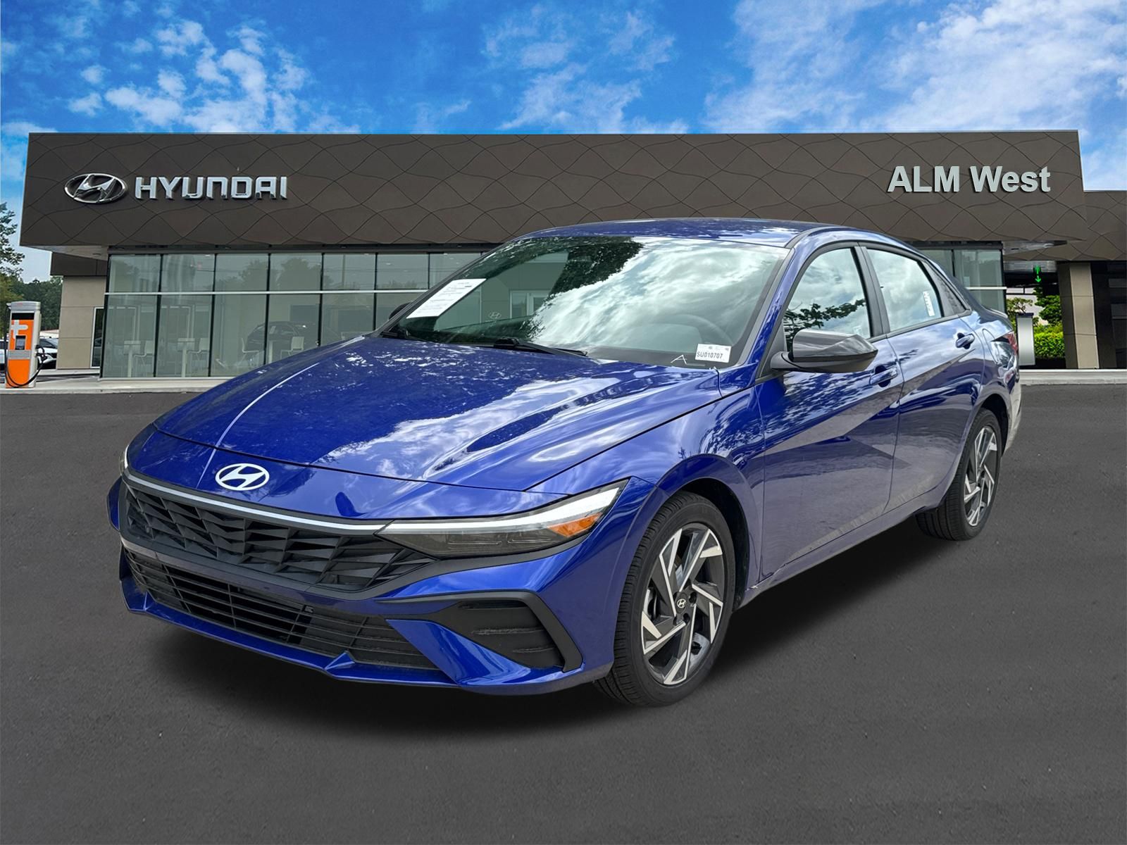 Intense Blue 2025 Hyundai Elantra SEL Sport FWD Sedan Front-Wheel Drive Continuously Variable Transmission
