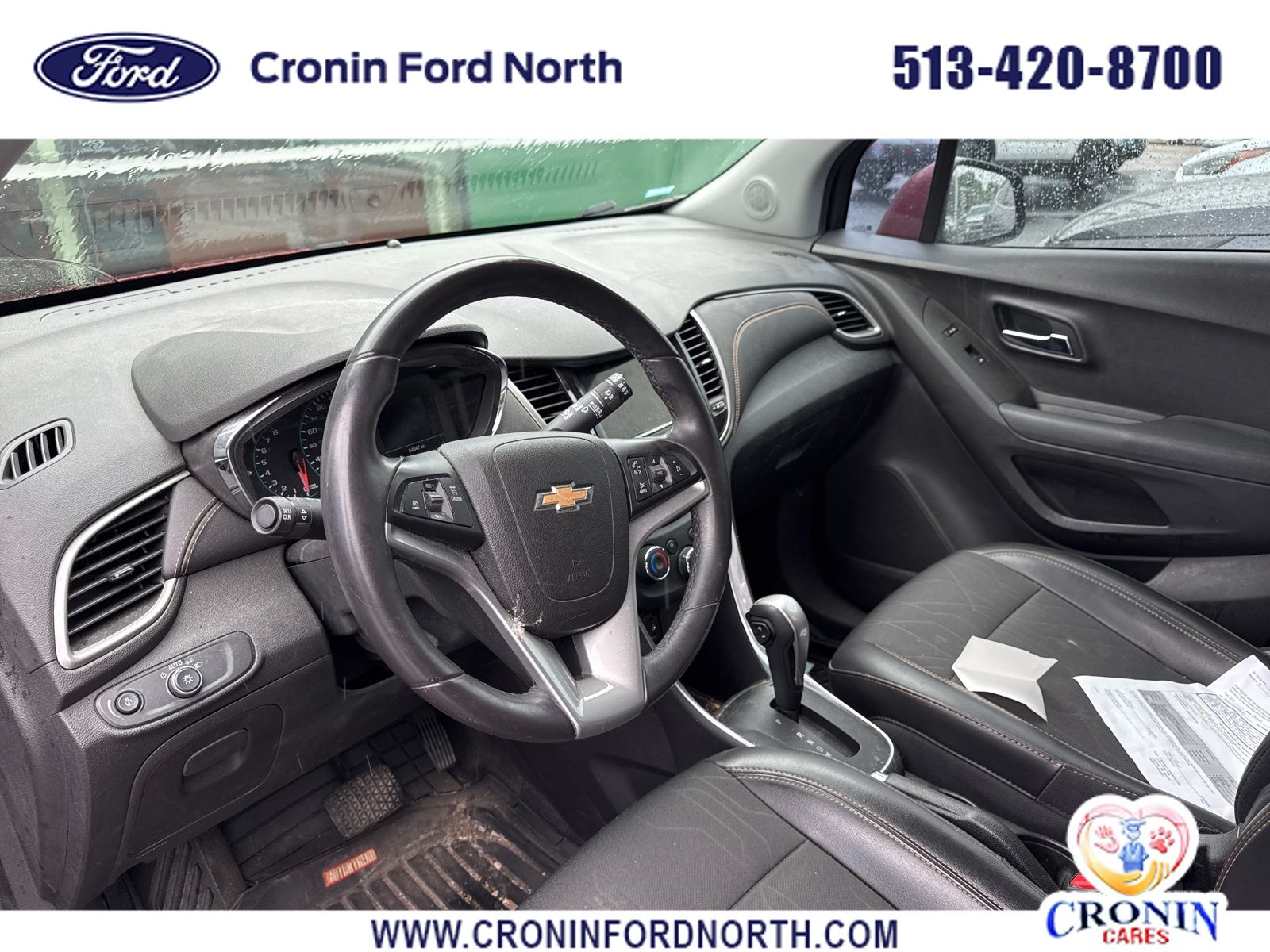 View vehicle photo 2