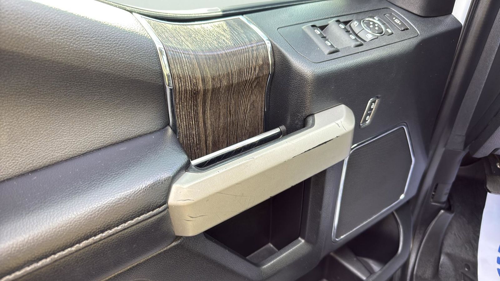 Used Car 2020 Ford F-350sd  Lariat For Sale Under $40,000 In Austin, Texas