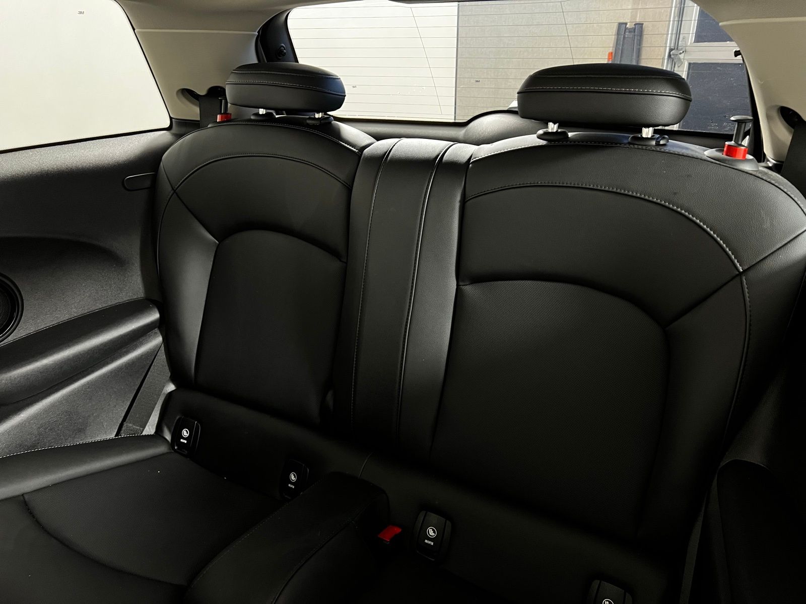 Thumbnail: 2021 MINI Cooper - 22