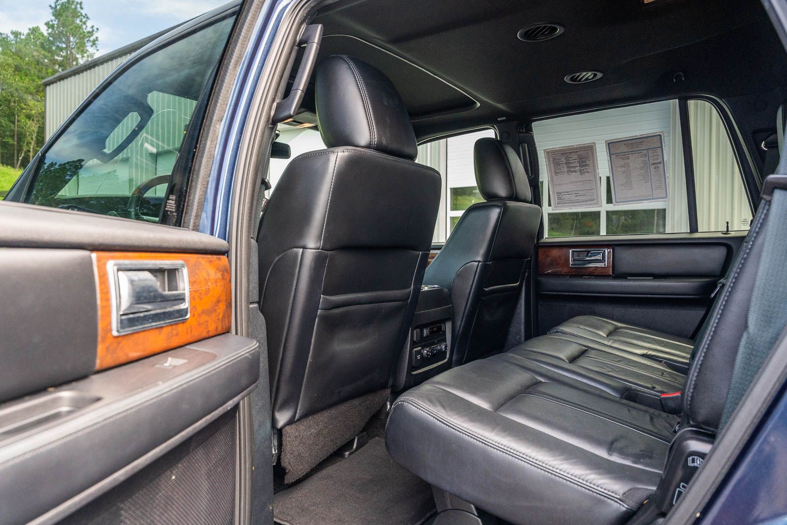 Used 2015 Lincoln Navigator SUV