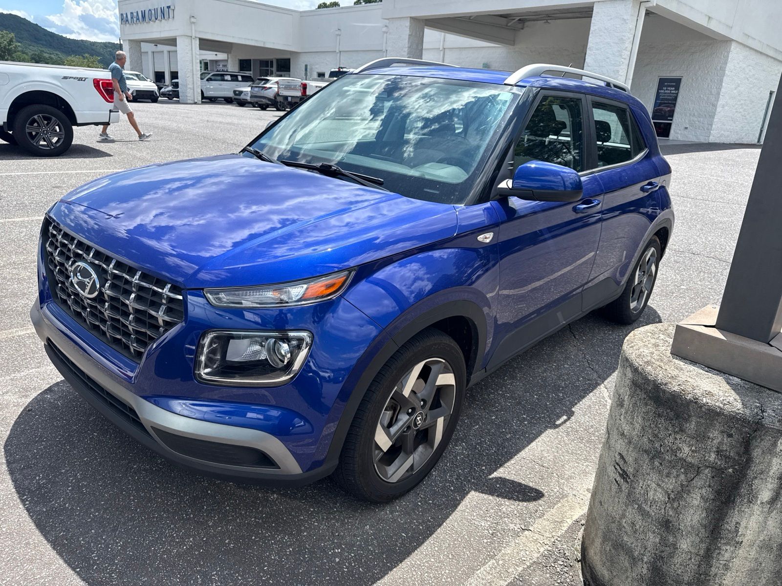 Intense Blue 2023 Hyundai Venue SUV / Crossover Front-Wheel Drive Continuously Variable Transmission