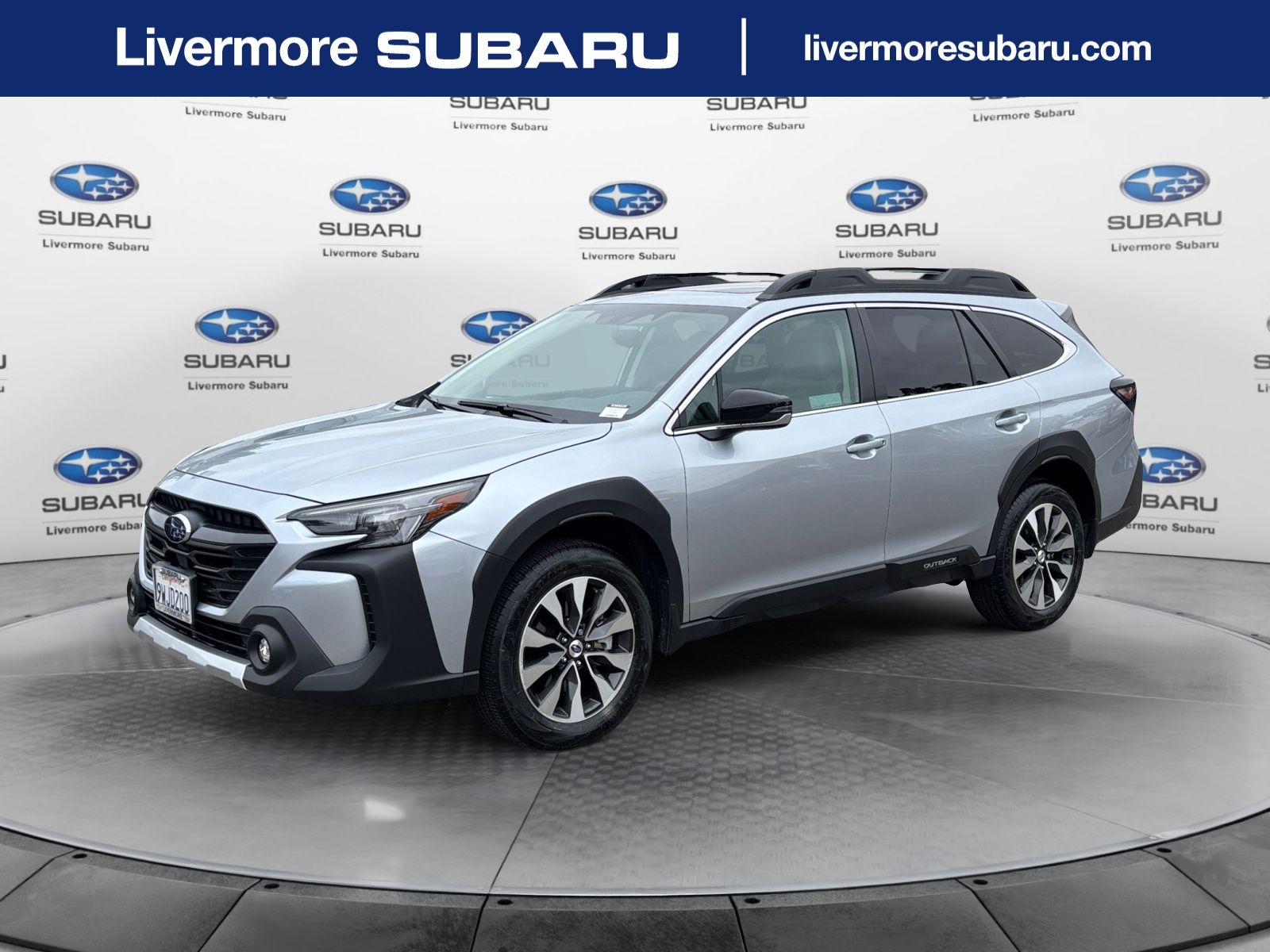 Ice Silver Metallic 2025 Subaru Outback Limited AWD SUV / Crossover All-Wheel Drive Continuously Variable Transmission