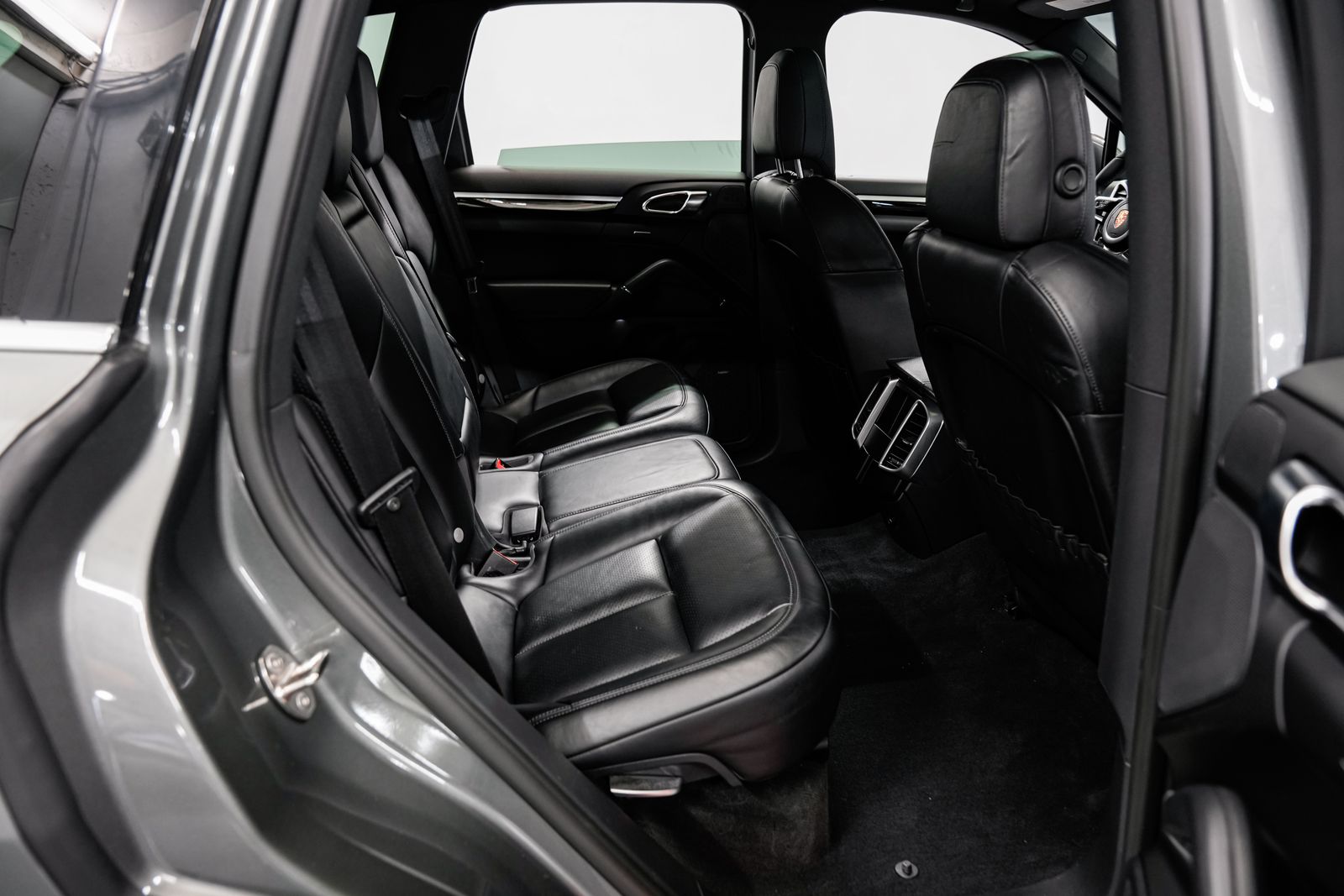 2015 Porsche Cayenne Diesel — photo 28