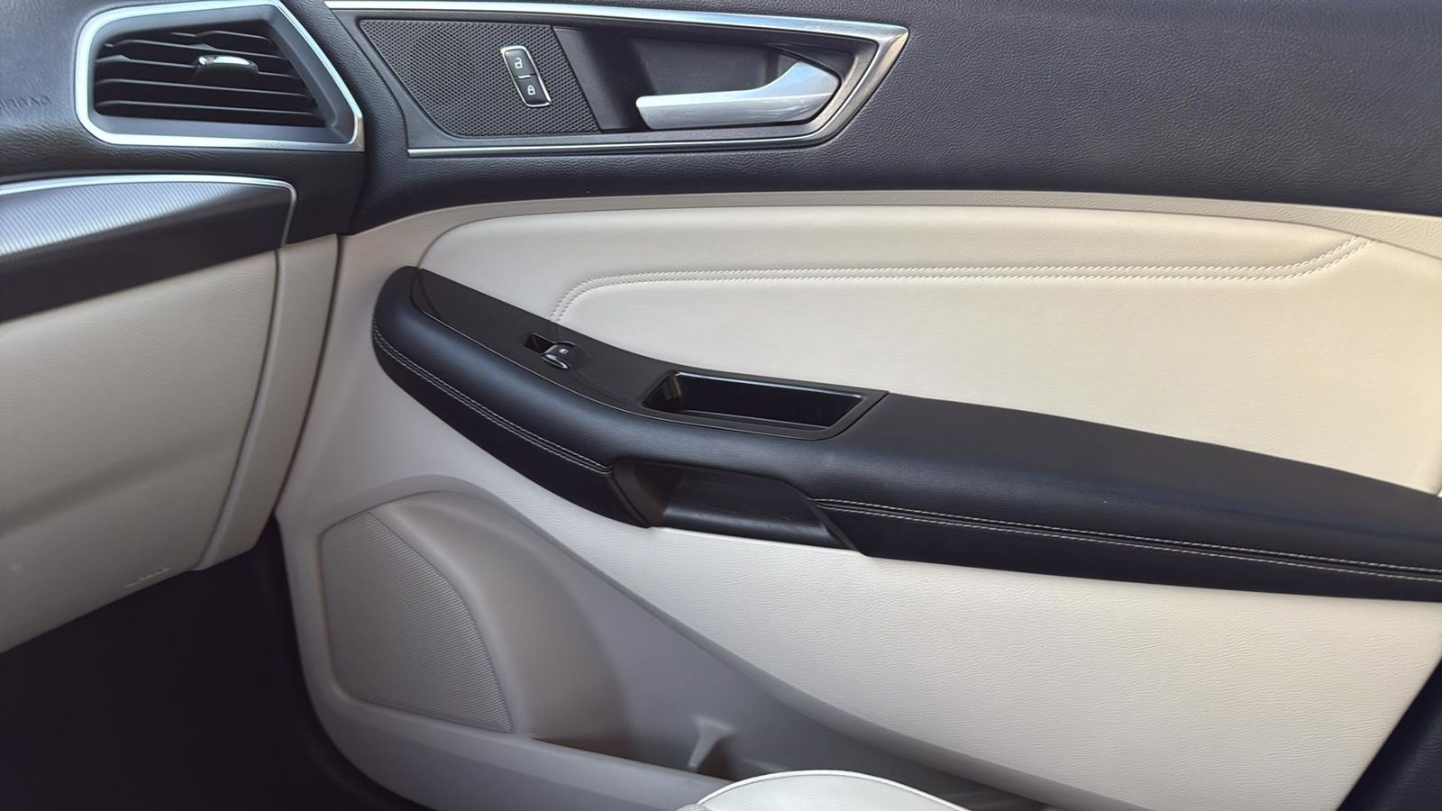 Used Car 2015 Ford Edge  Titanium For Sale Under $12,000 In Austin, Texas