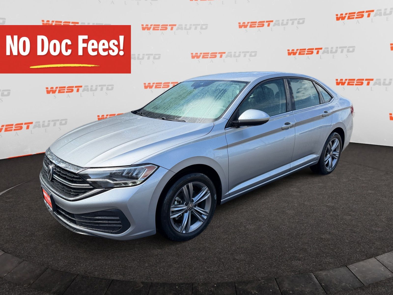 Silver Metallic 2022 Volkswagen Jetta Sedan Front-Wheel Drive 8-Speed Automatic