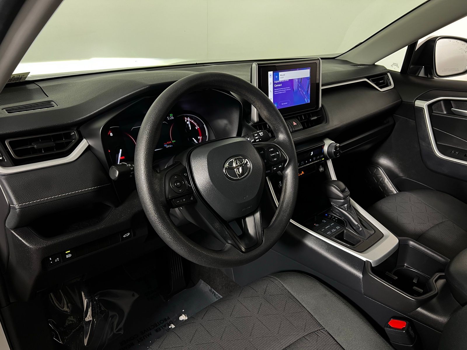 Thumbnail: 2025 Toyota RAV4 - 12