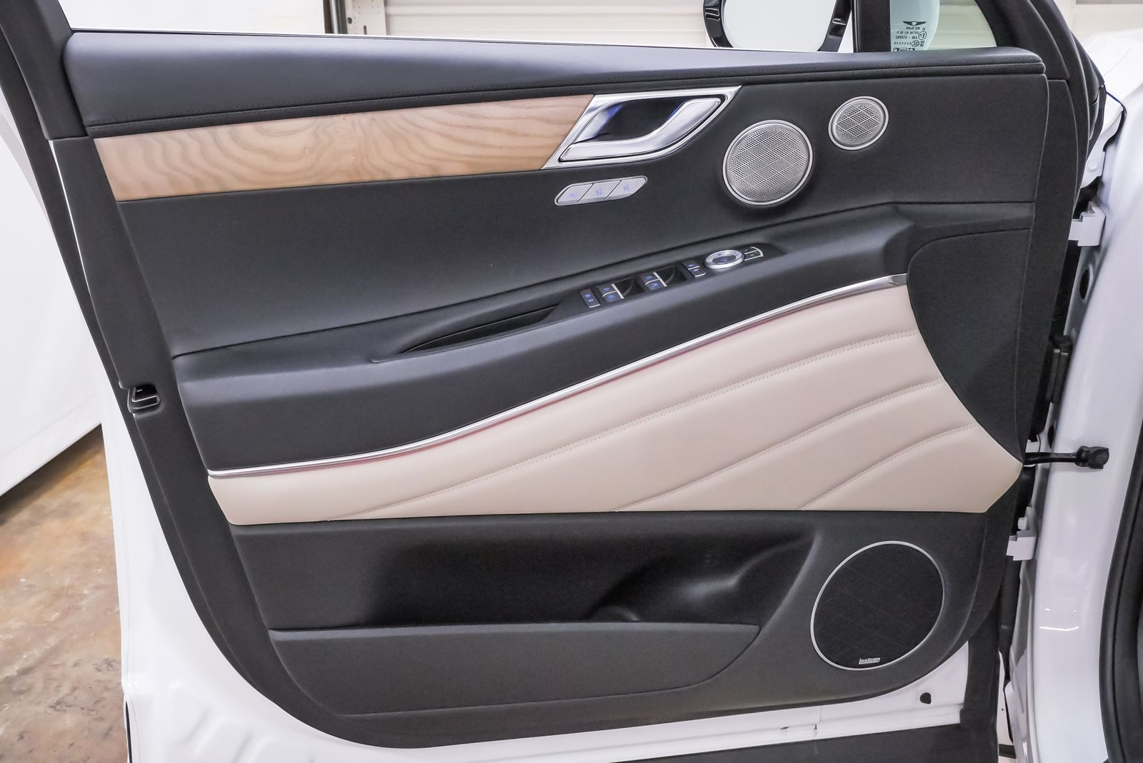 car-gallery-26
