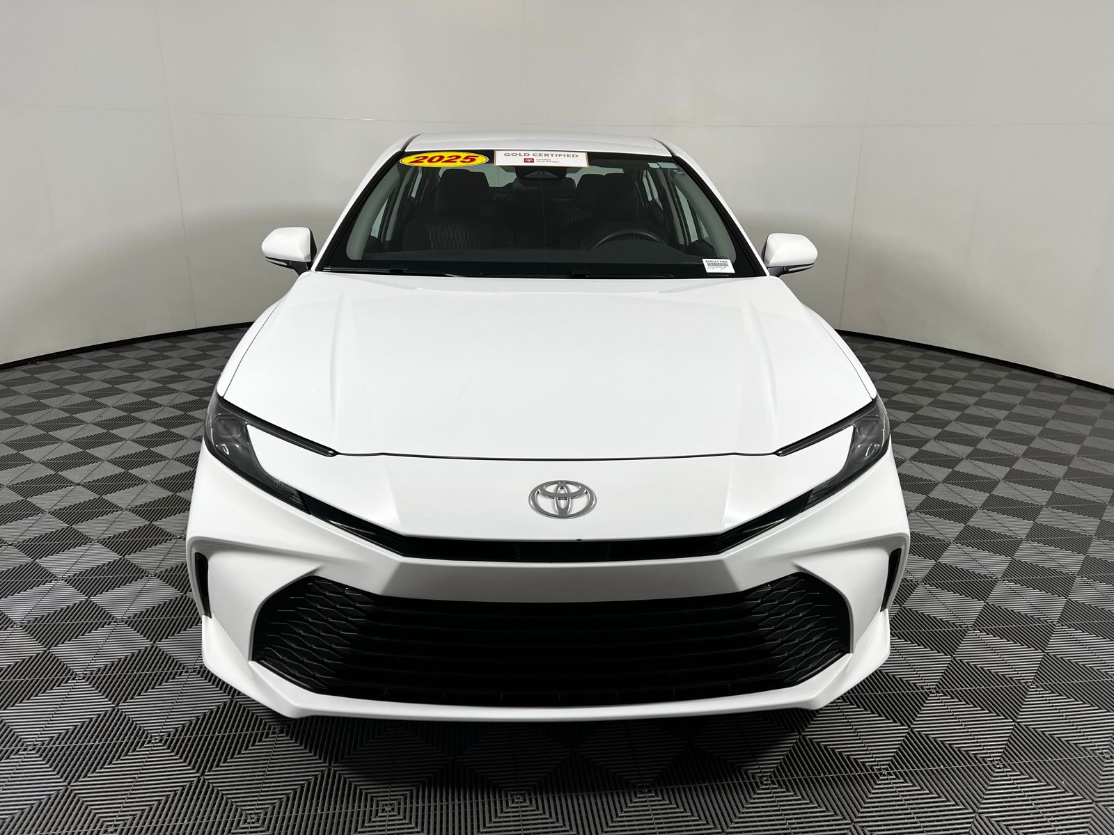 Thumbnail: 2025 Toyota Camry - 2