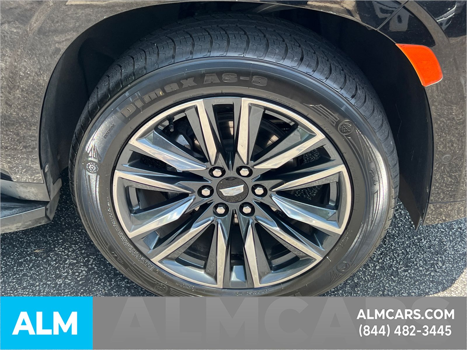Used 2022 Black Cadillac Sport image 15