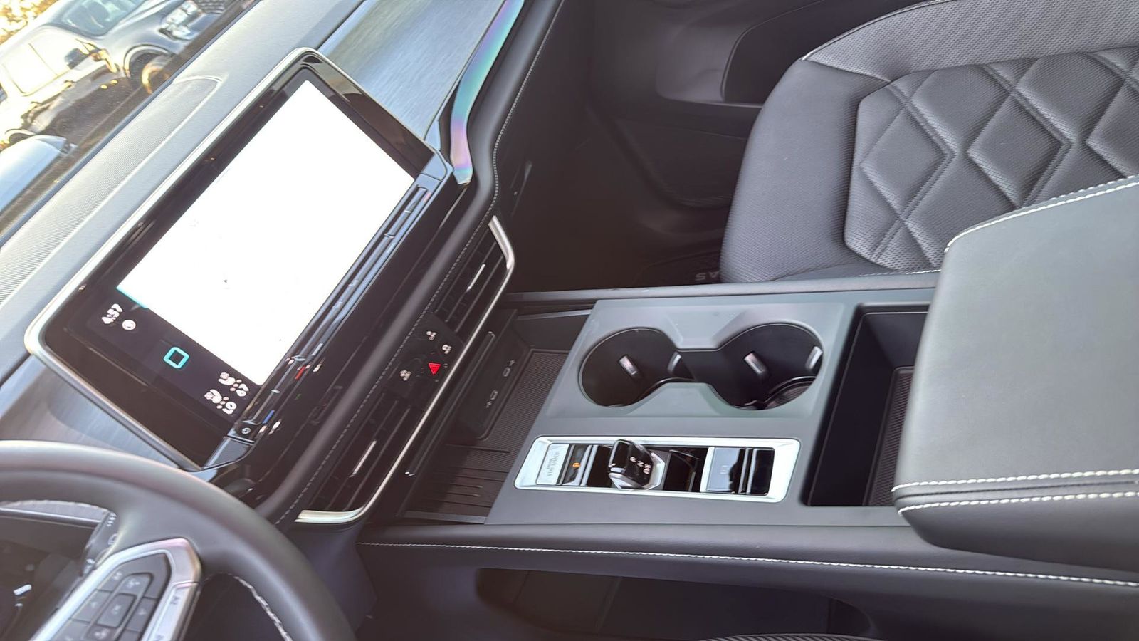 Used Car 2025 Volkswagen Atlas Cross Sport  2.0t Se For Sale Under $35,000 In Austin, Texas