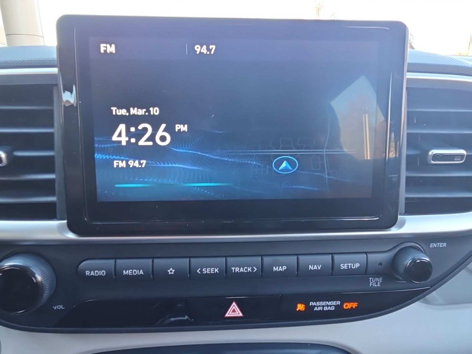 Used 2025 White Hyundai Limited image 30