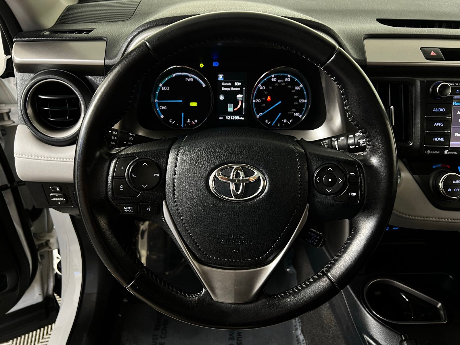 Thumbnail: 2016 Toyota RAV4 - 14