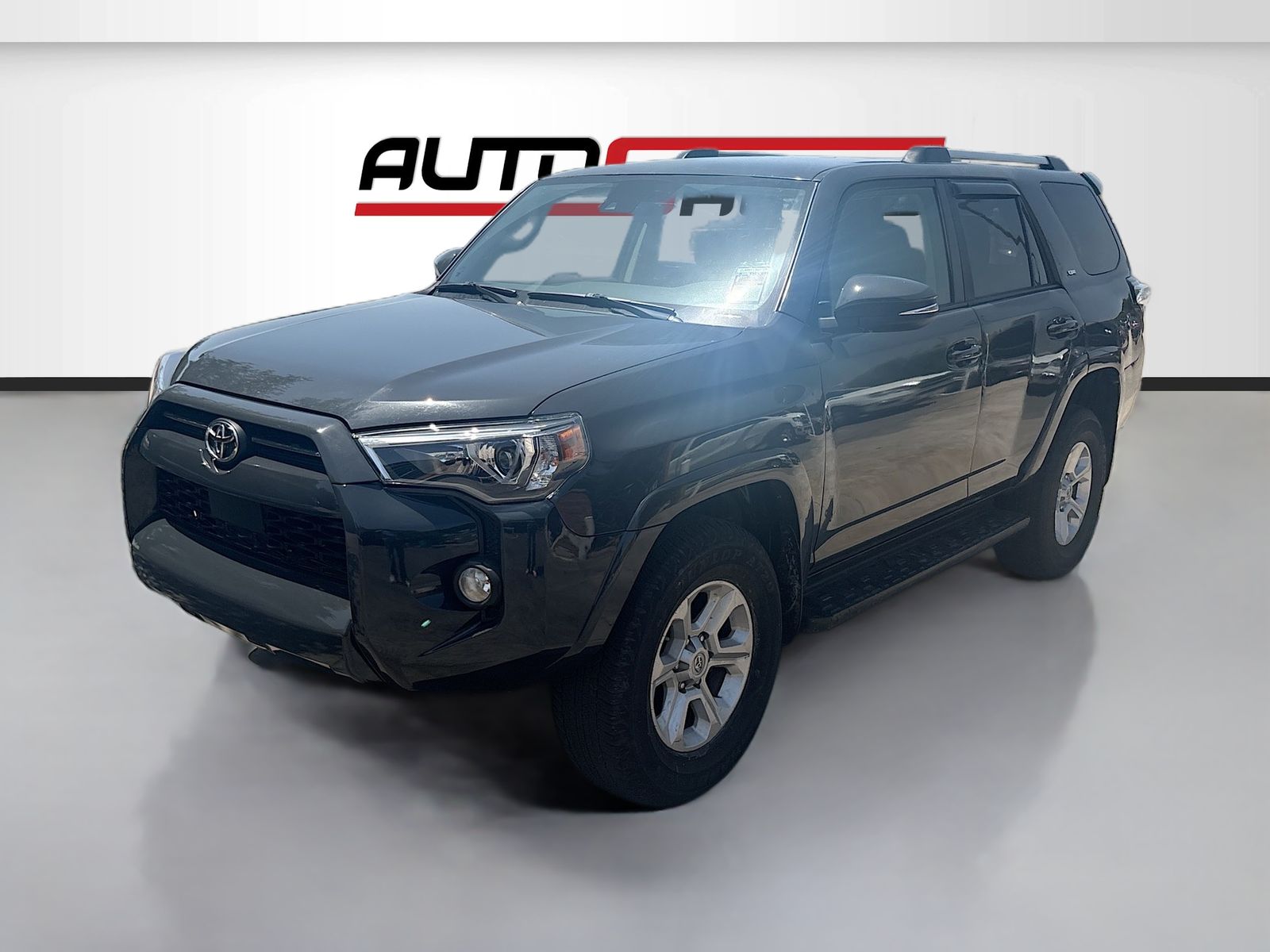 Used 2024 Gray Toyota SR5 Premium image 3
