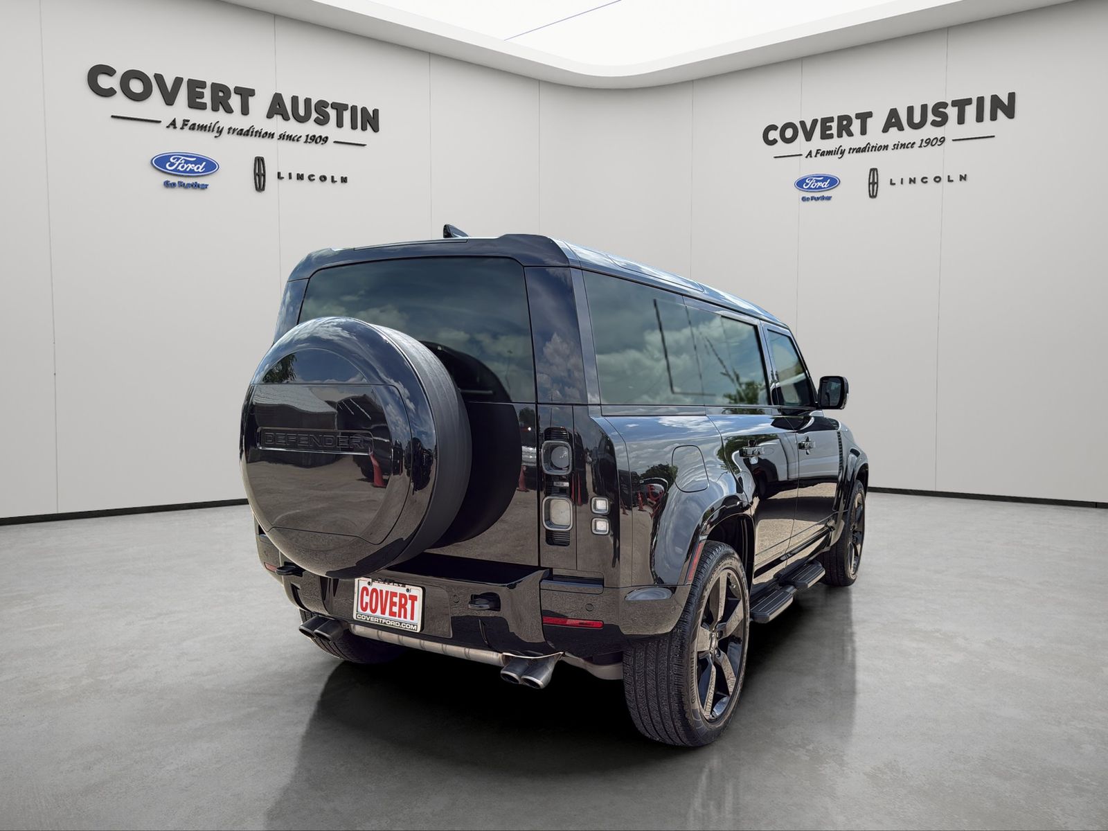 Used Car 2025 Land Rover Defender 110  V8 For Sale Under $100,000 In Austin, Texas