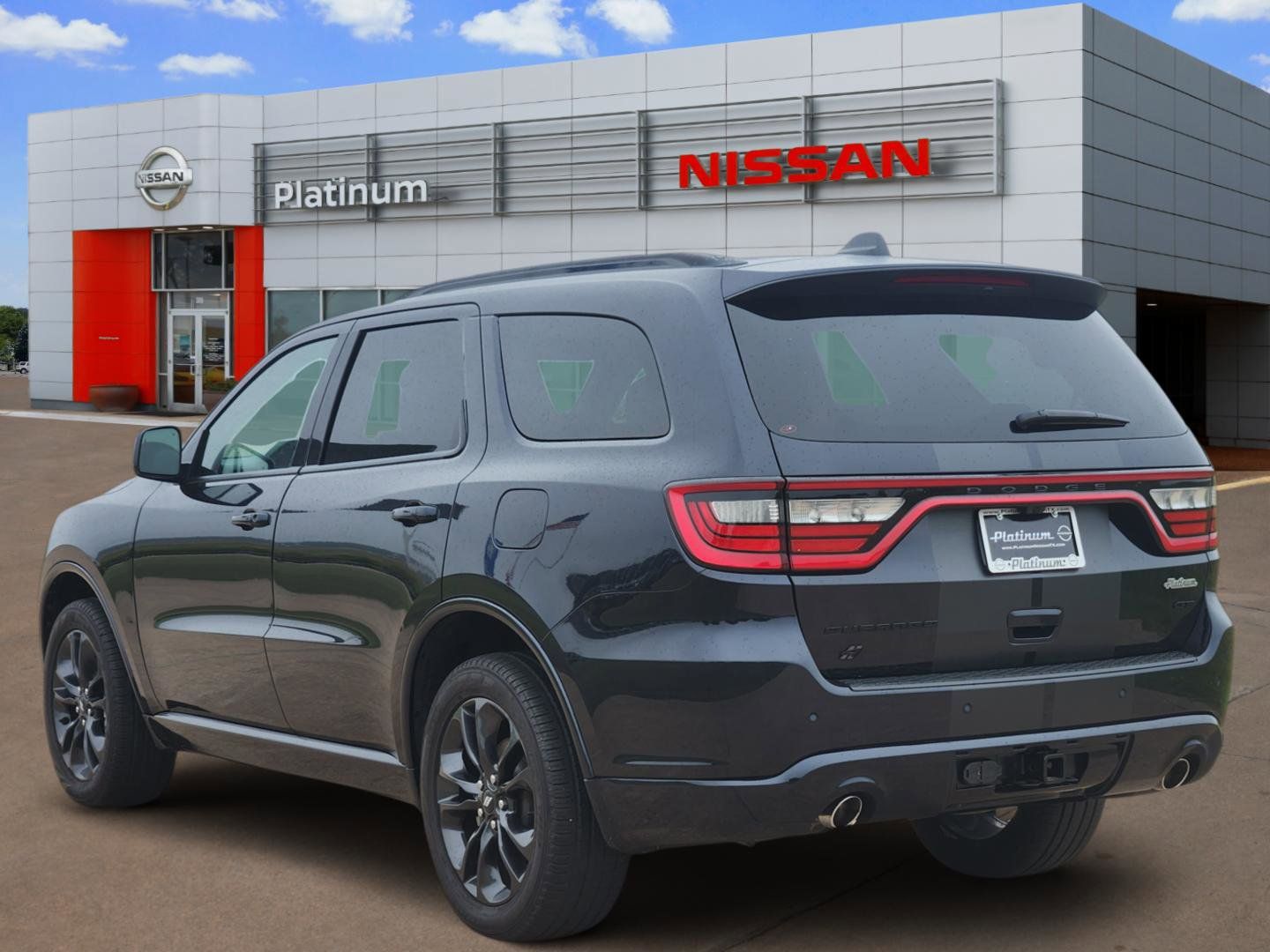 View vehicle photo 5