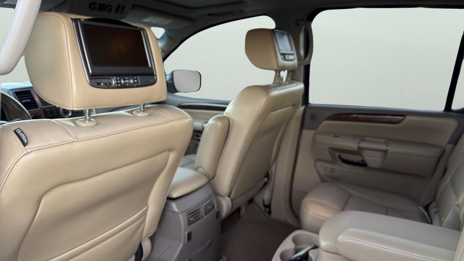 Used Car 2014 Nissan Armada  Platinum For Sale Under $10,000 In Austin, Texas