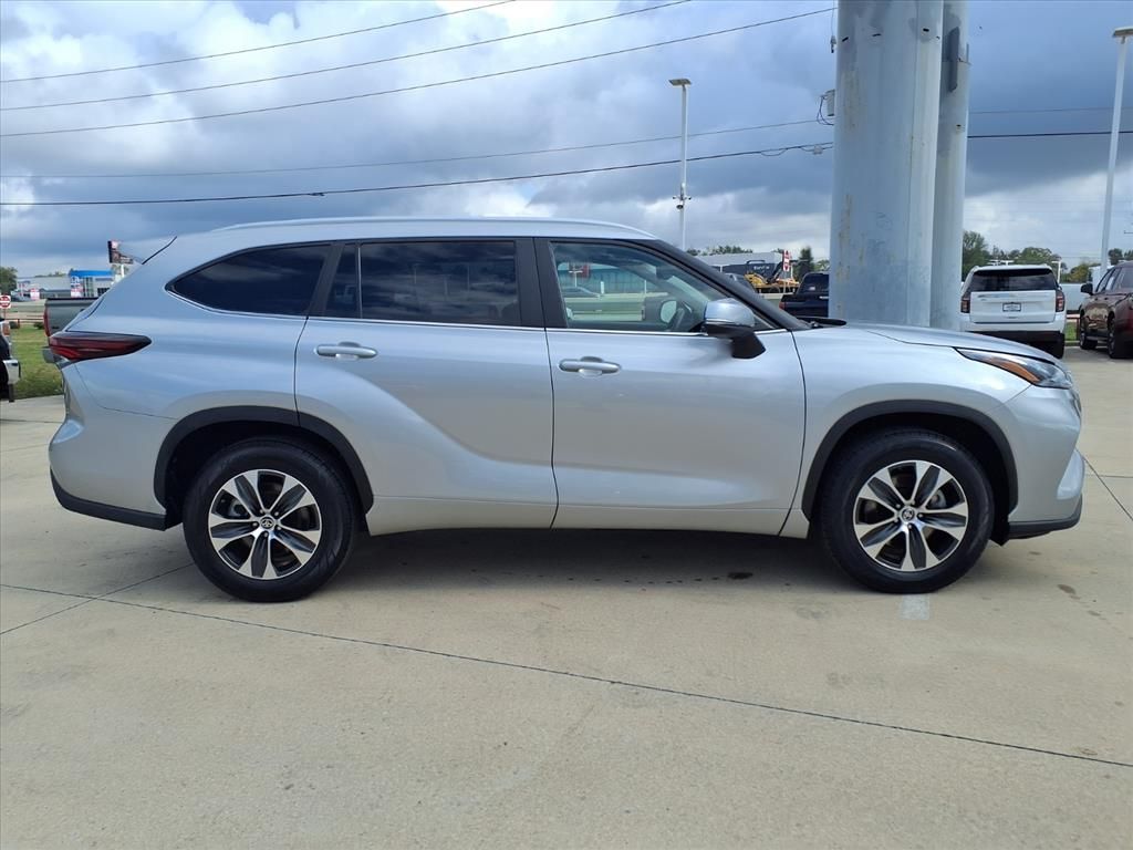 2024 Toyota Highlander XLE  at Don McGill Toyota