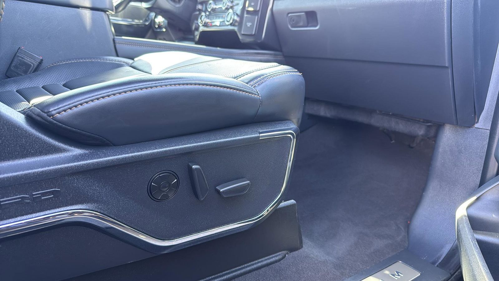 Used Car 2024 Ford F-250sd  Platinum For Sale Under $80,000 In Austin, Texas