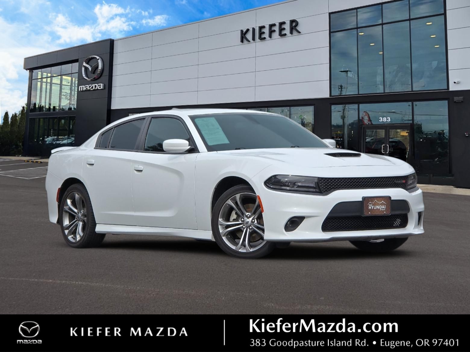 White Knuckle Clearcoat 2021 Dodge Charger GT RWD Sedan Rear-Wheel Drive 8-Speed Automatic
