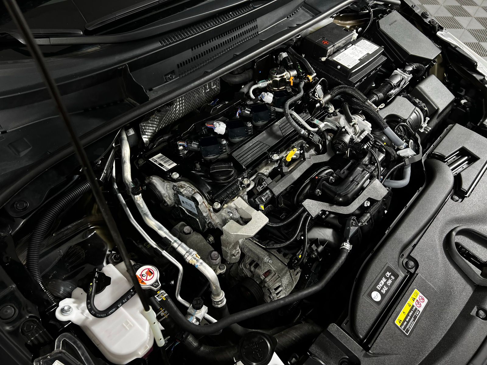 Thumbnail: 2024 Toyota Corolla - 10