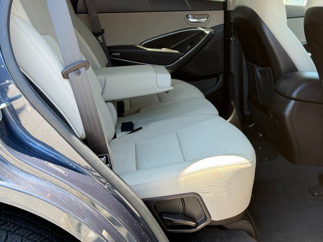 Used 2017 Marlin Blue Hyundai 2.4 Base image 33