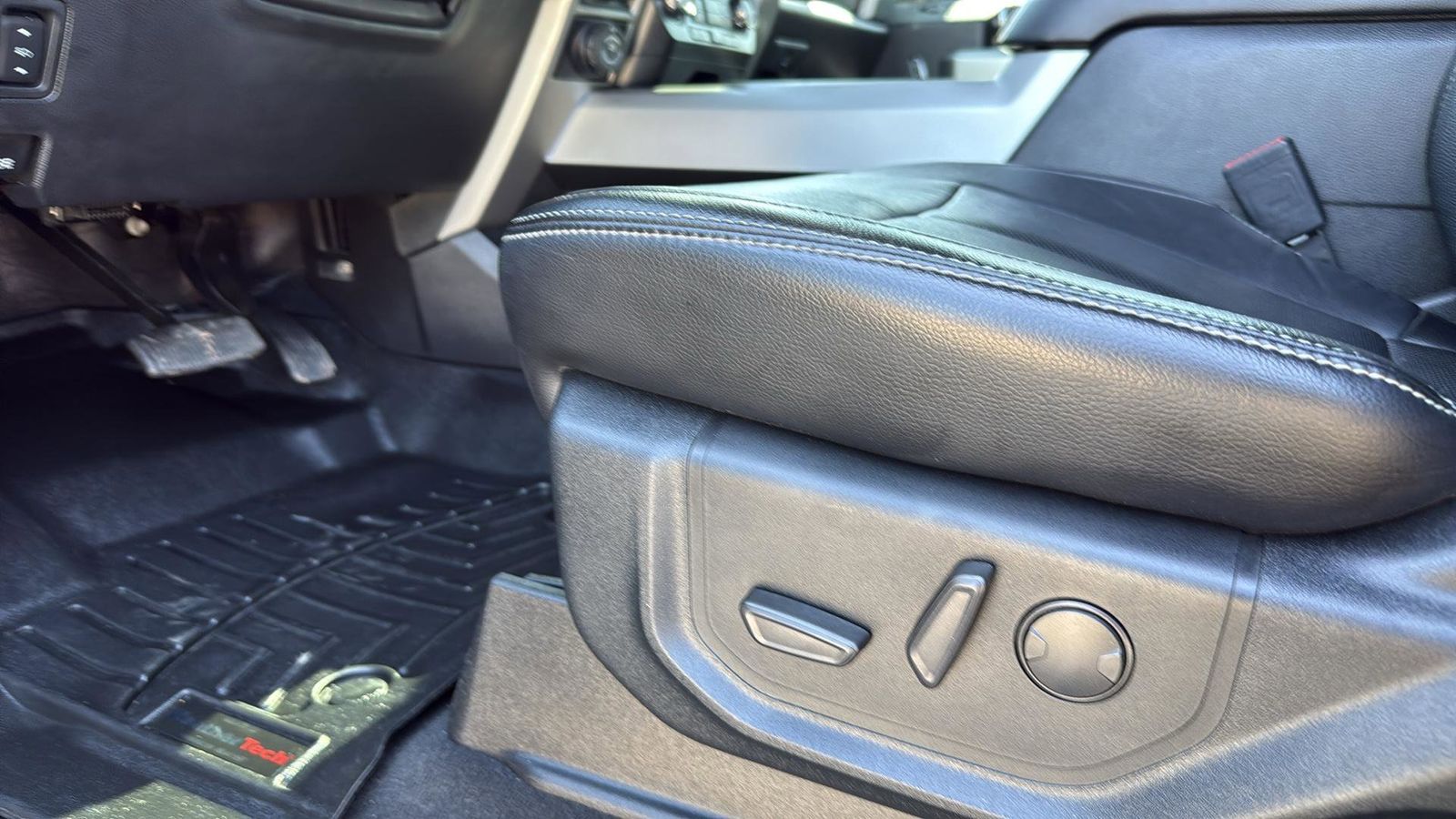 Used Car 2020 Ford F-250sd  Lariat For Sale Under $60,000 In Austin, Texas