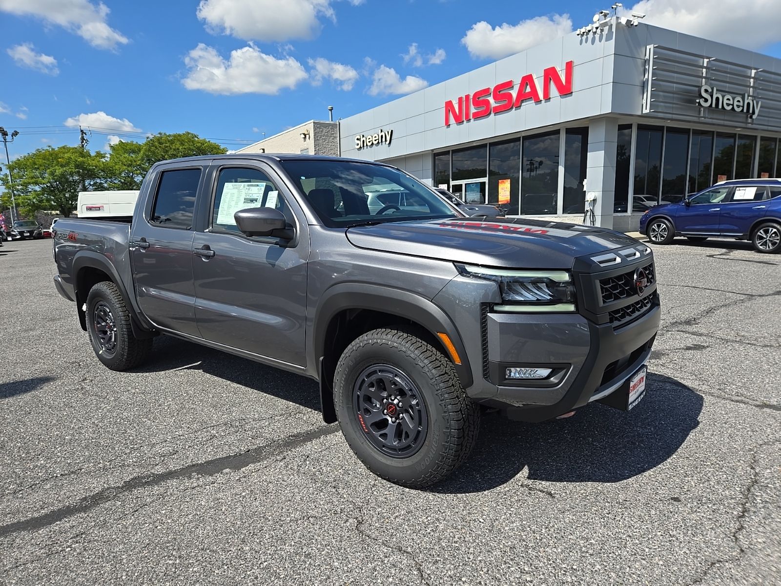 2026 Nissan Frontier PRO-4X Crew Cab 4WD