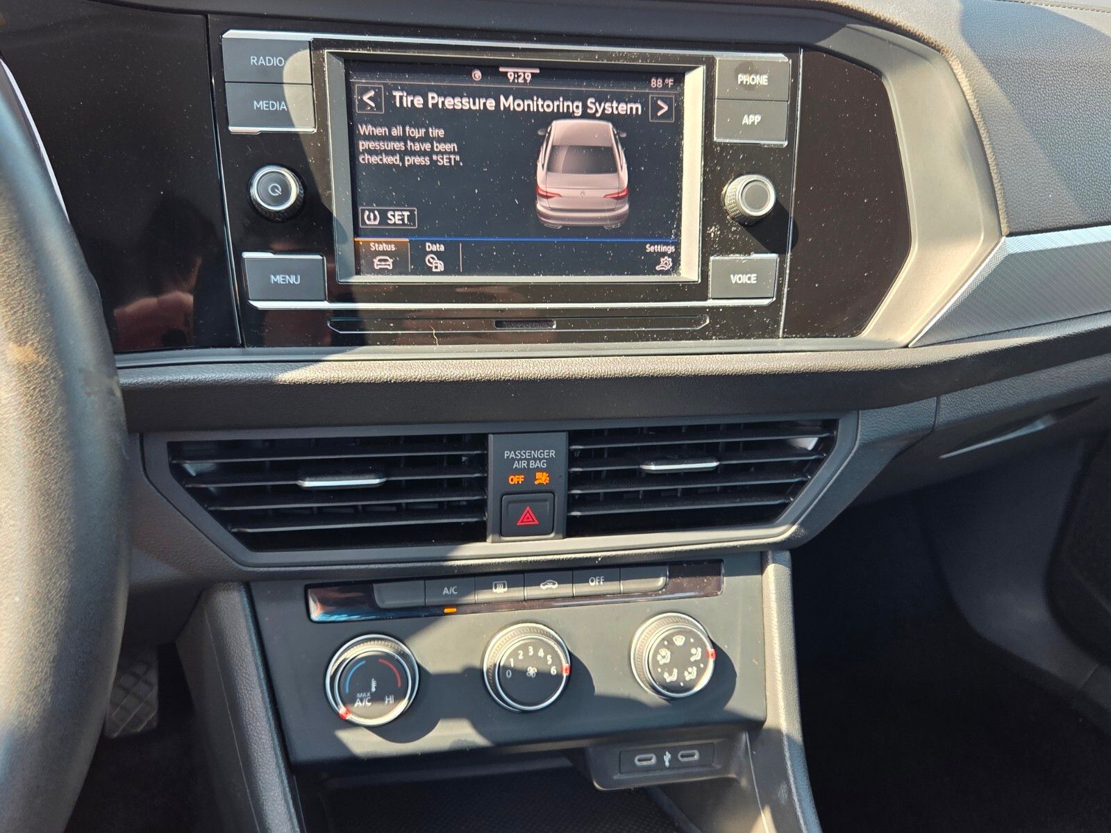 Used 2024 Gray Volkswagen 1.5T S image 19